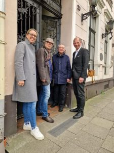 7. emil barth zitatstein vor anna lena (liefering)