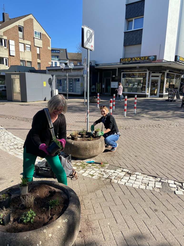 Auch die Bürgermeisterin war aktiv.
